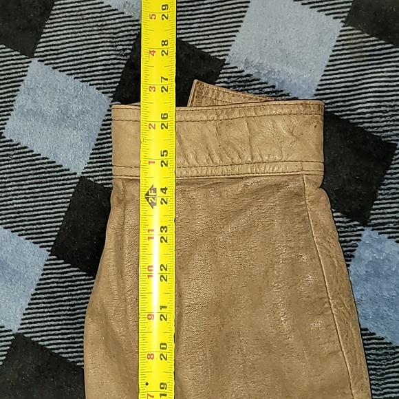 Vintage. Buttery Leather Bomber jacket. Adventure Bound By Wilson's leather. LT - Picture 15 of 16